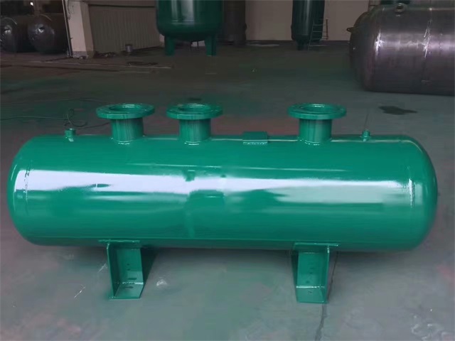 1679991473376569.jpeg 大观大观大观蒸汽分气缸1.jpeg